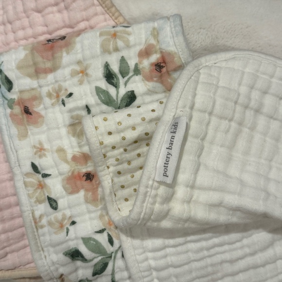 Pottery Barn Meredith Muslin Burp Cloth, Set of 3 - Picture 4 of 4